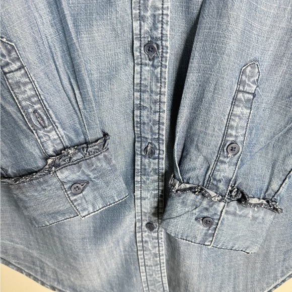 Classic denim shirt - Picture 5 of 5